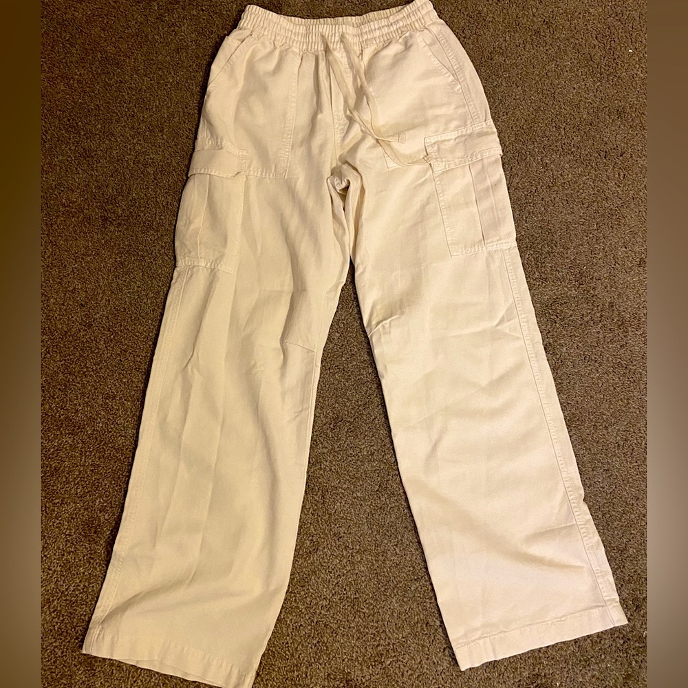 Aerie Cream Baggy Cargo Pants, Size X-Small